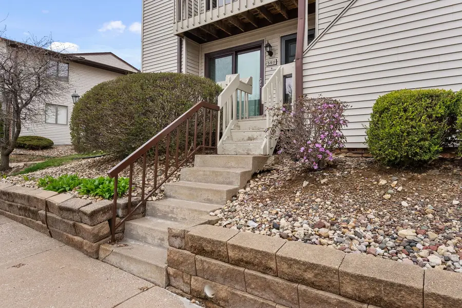 5911 36th Ave Court #16, Moline, IL 61265 - #3