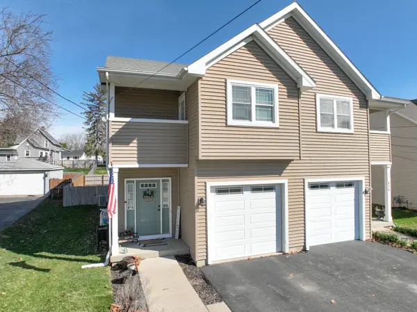 Address Withheld By Seller, Elburn, IL 60119