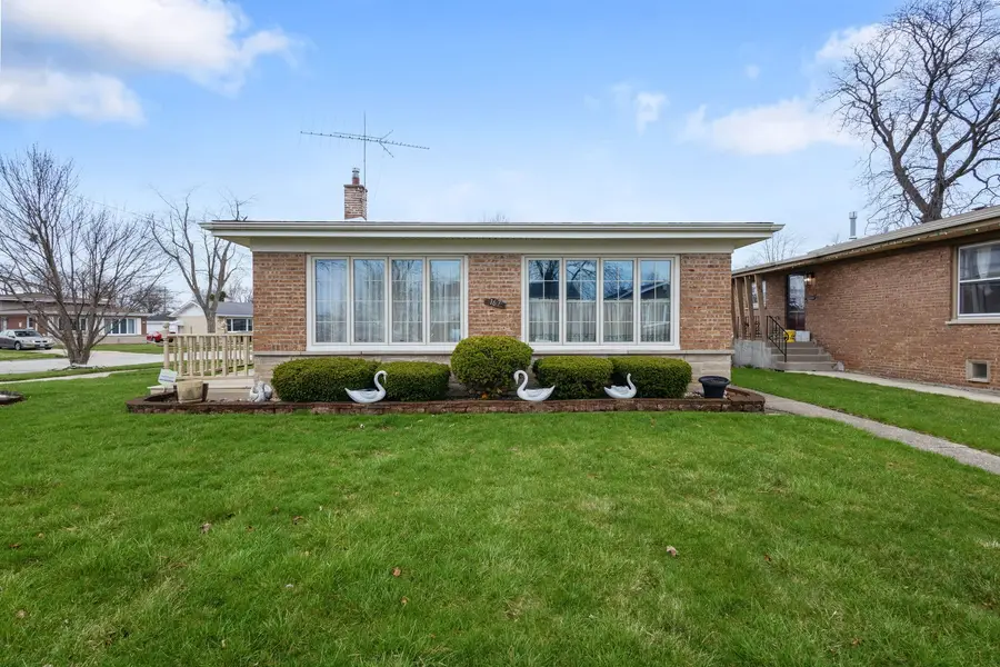 167 Kingston Place, Chicago Heights, IL 60411 - #3