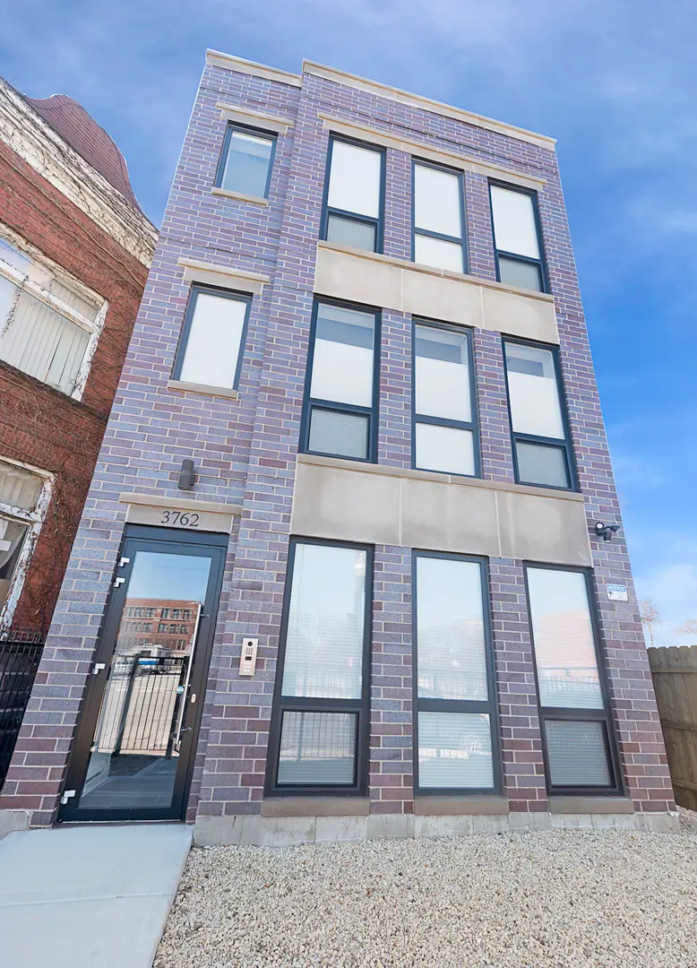 3762 S Indiana Avenue, Chicago, IL 60653 - #1