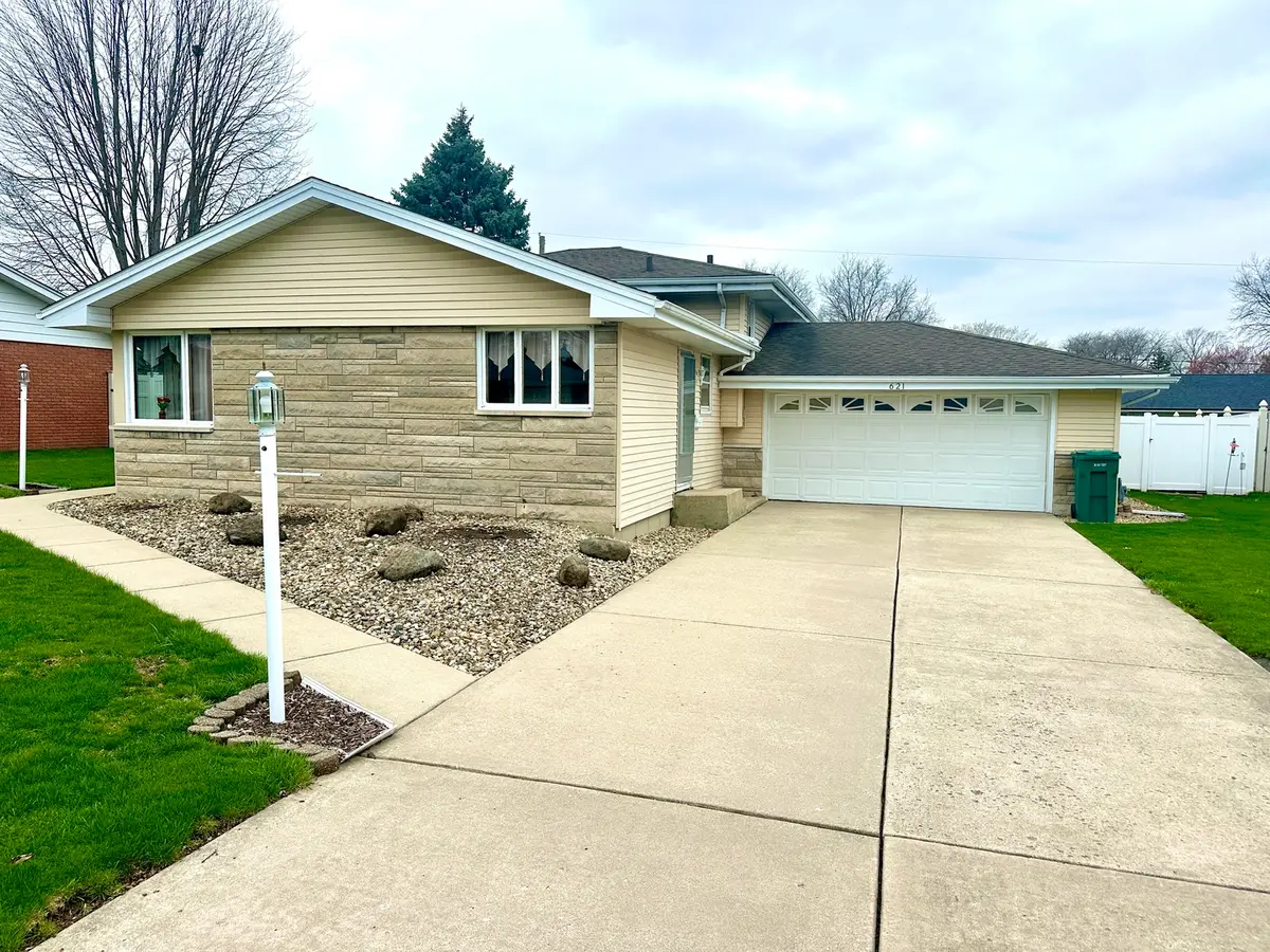621 Bethel Drive, Joliet, IL 60435 - #1