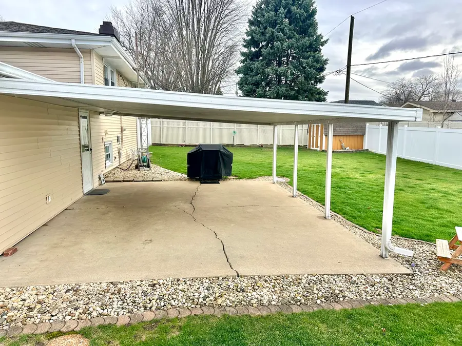 621 Bethel Drive, Joliet, IL 60435 - #3