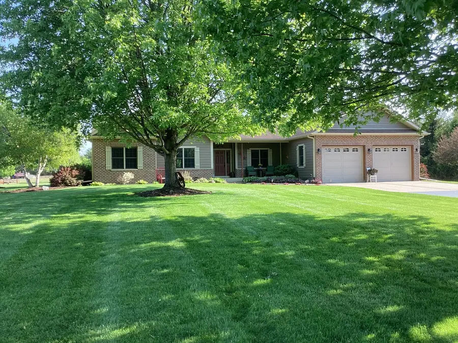 22011 Pringle Drive, Marengo, IL 60152 - #3