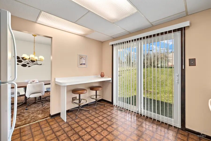 404 Lucille Avenue, Fox River Grove, IL 60021 - #3