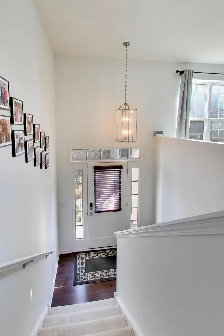 1174 Evergreen Avenue, Des Plaines, IL 60016 - #3