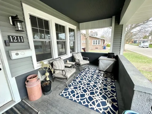 1211 Bucklin Street, Lasalle, IL 61301 - #2