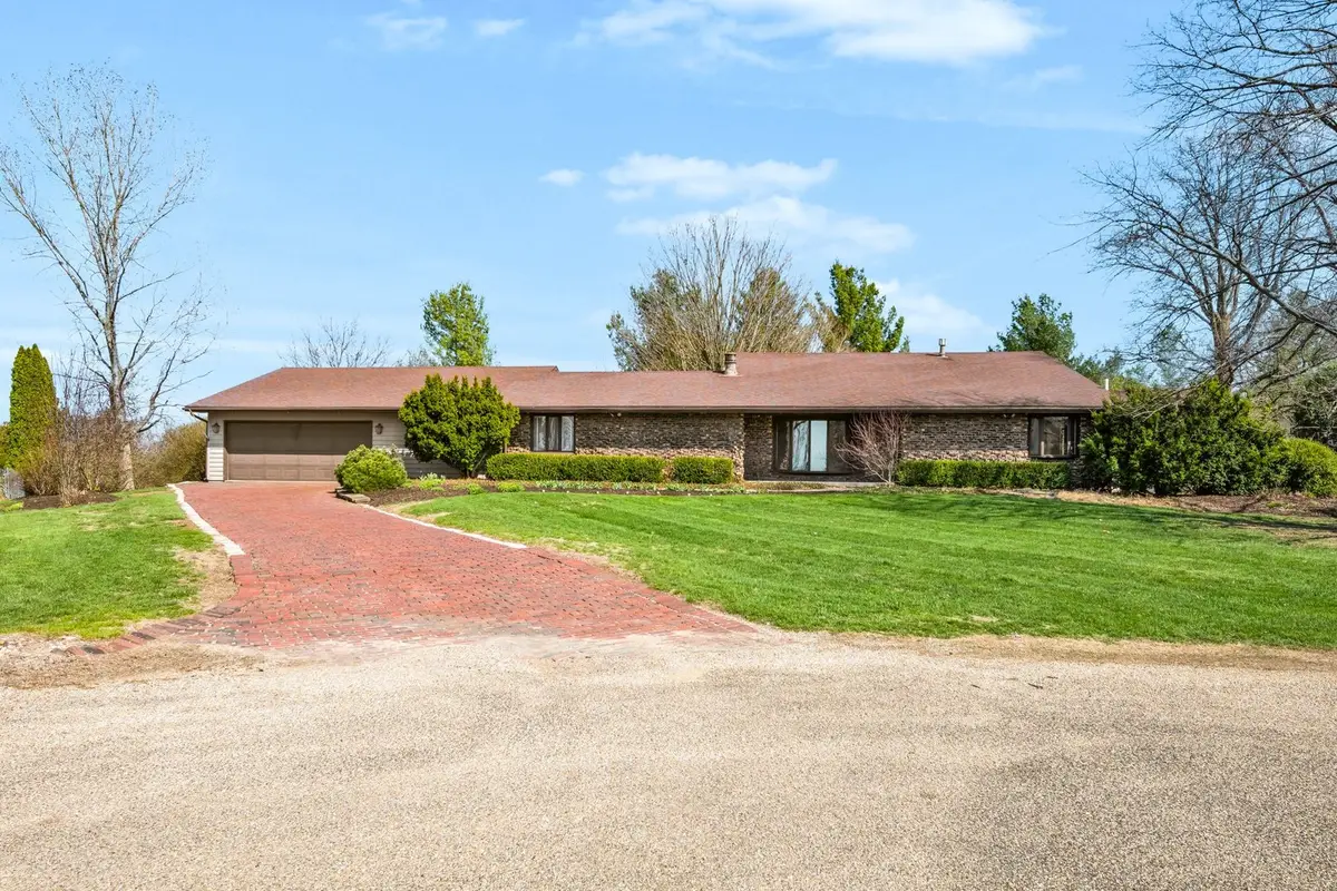 19042 Whisper Lane, Bloomington, IL 61705 - #1