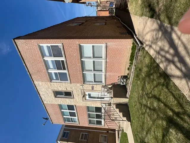 4952 Hull Street #2E, Skokie, IL 60077 - #3