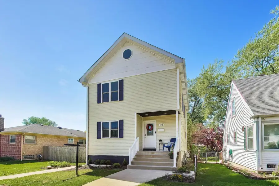 8842 S Talman Avenue, Evergreen Park, IL 60805 - #2
