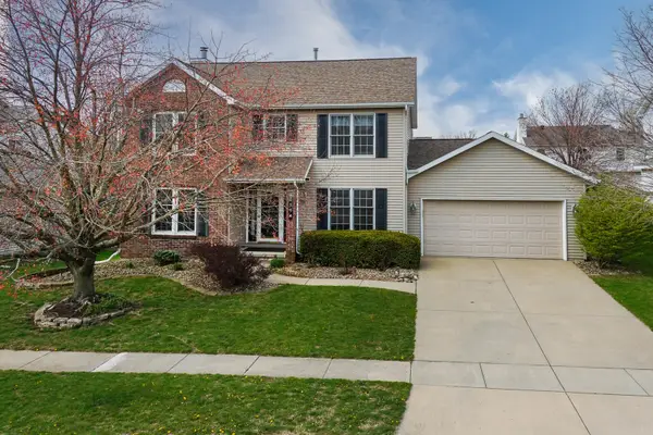 3114 Providence Drive, Bloomington, IL 61704