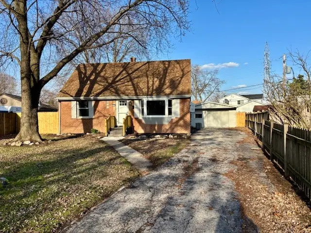 6755 Maple Court, Bridgeview, IL 60455 - #1