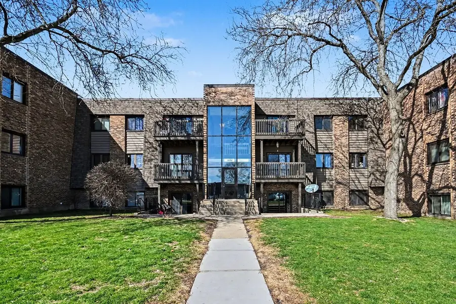 1484 Stonebridge Circle #B6, Wheaton, IL 60189 - #2