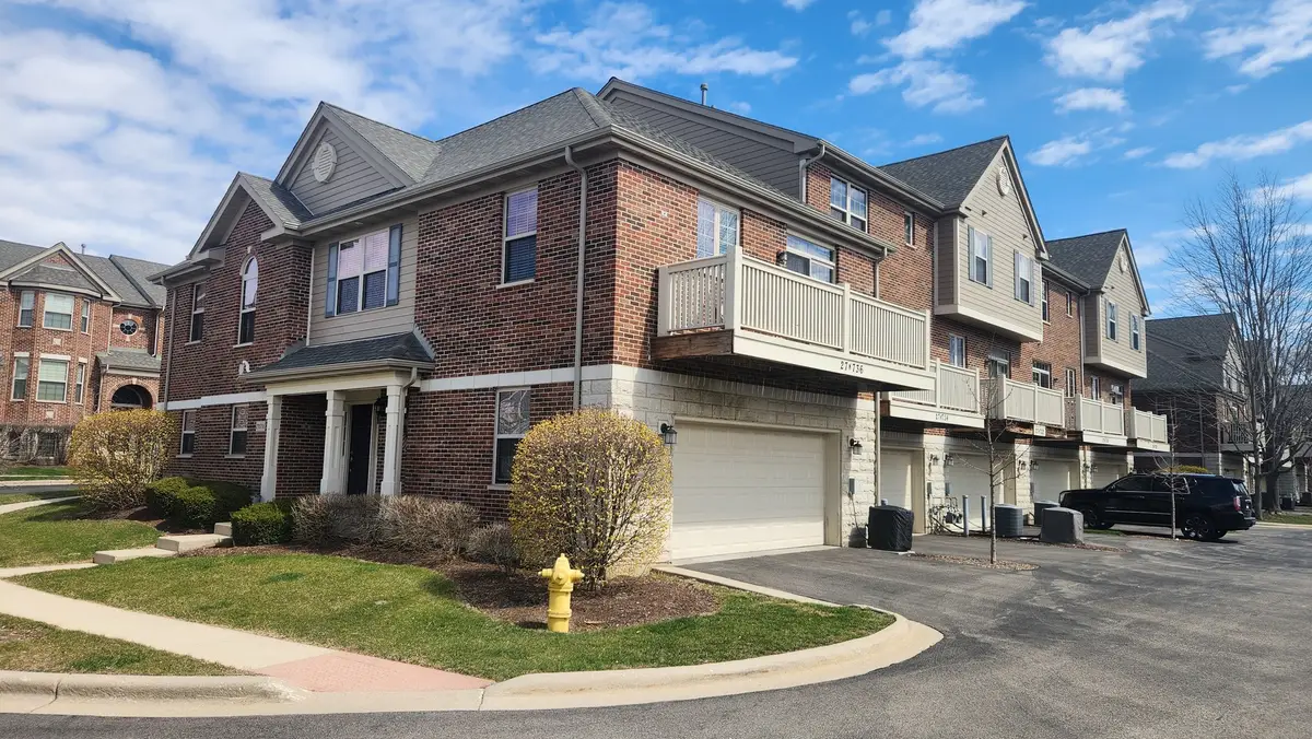 27W736 N Meadowview Drive, Winfield, IL 60190 - #1