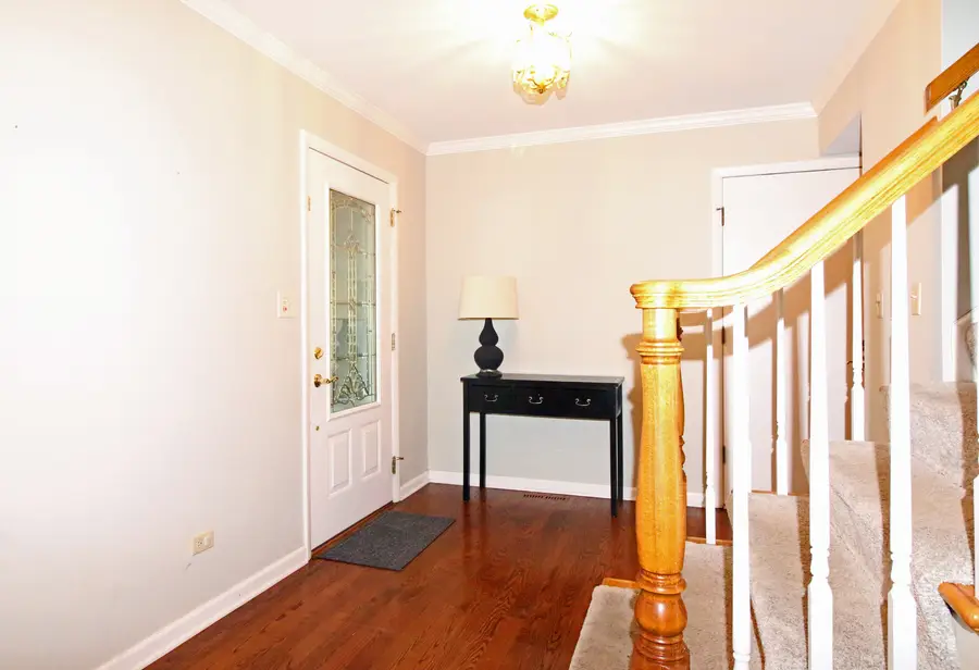 1017 Mayfair Drive, Libertyville, IL 60048 - #2