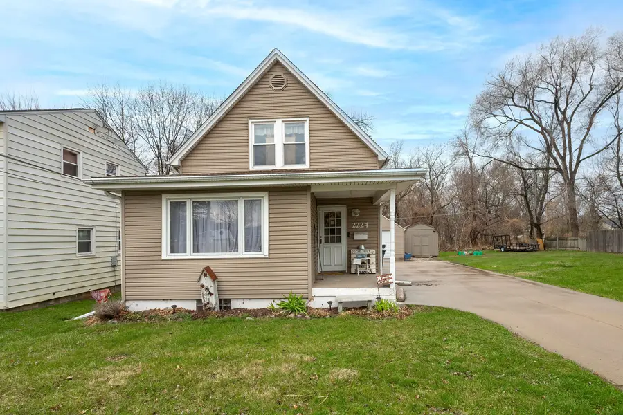 2224 41st Street, Rock Island, IL 61201 - #2