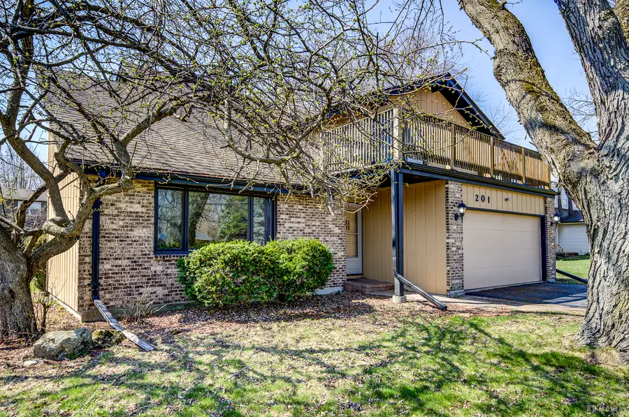201 N River Road, Naperville, IL 60540 - #3