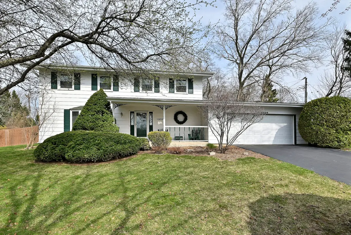 37W208 Olwin Drive, Elgin, IL 60124 - #1