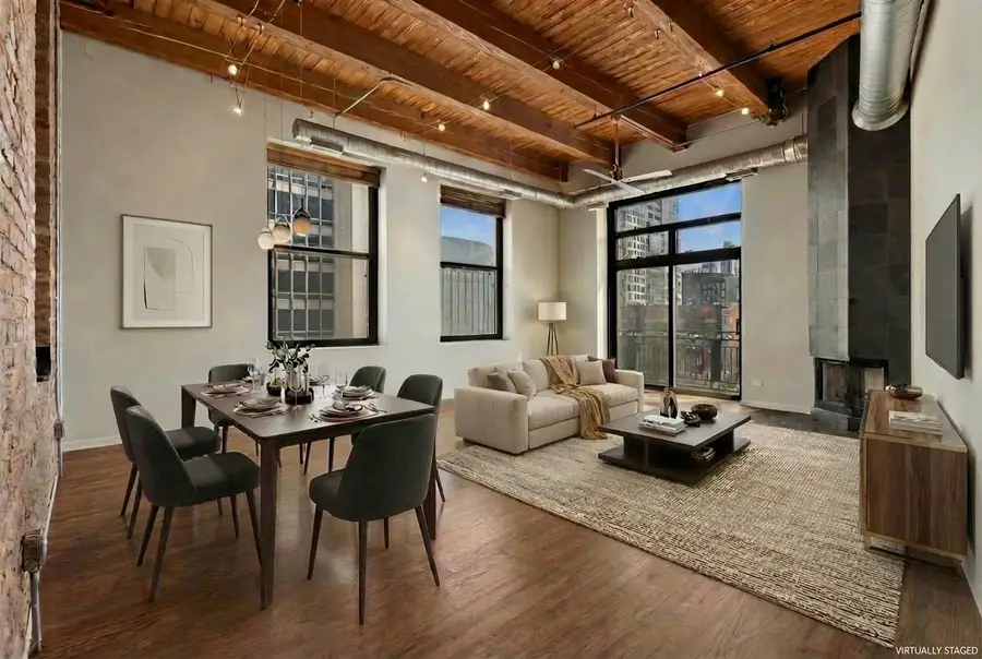 525 W Superior Street #325, Chicago, IL 60654 - #3