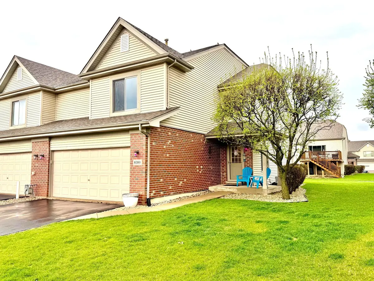 8300 Auburn Lane, Frankfort, IL 60423 - #1