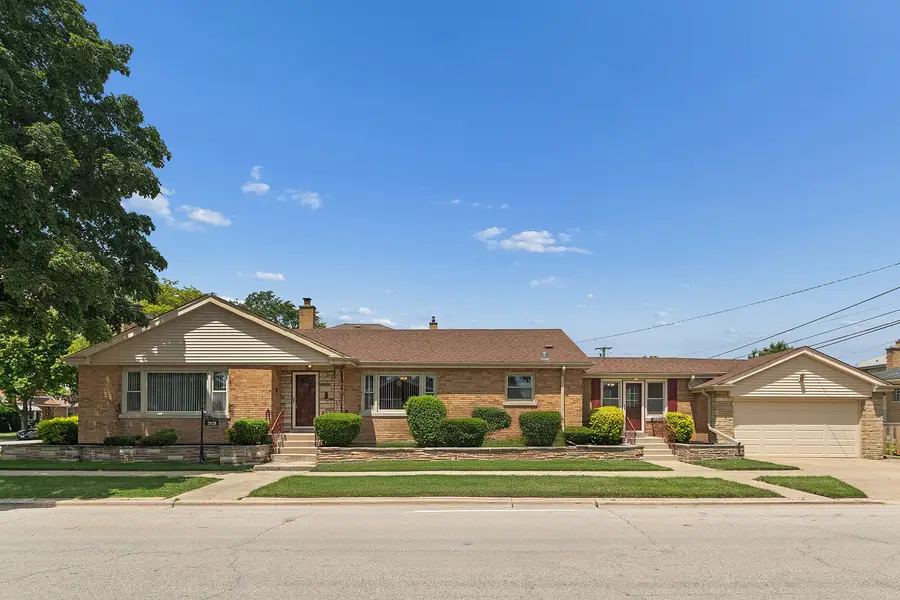 2928 W 92nd Street, Evergreen Park, IL 60805 - #2