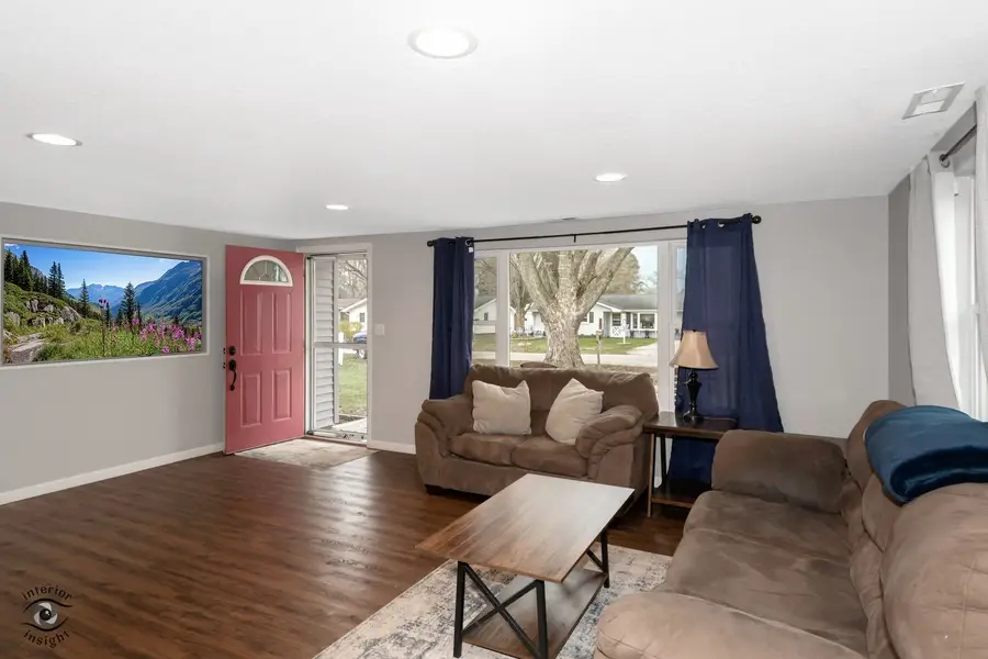 2111 Woodview Drive, Wilmington, IL 60481 - #3