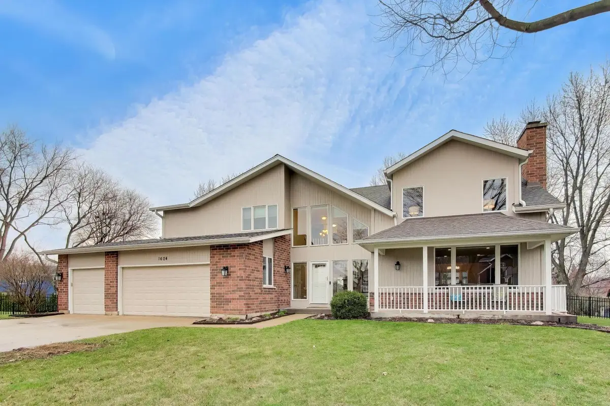 1604 Pleasant Court, Libertyville, IL 60048 - #1