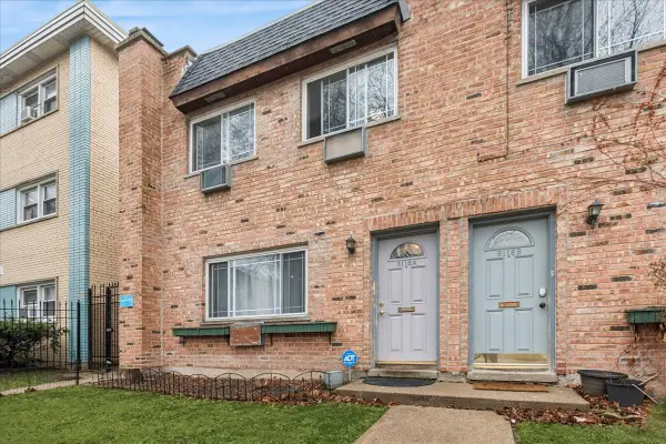 6118 N Hermitage Avenue #A, Chicago, IL 60660