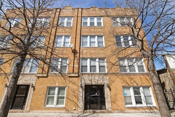 4006 W Nelson Street #6B, Chicago, IL 60641