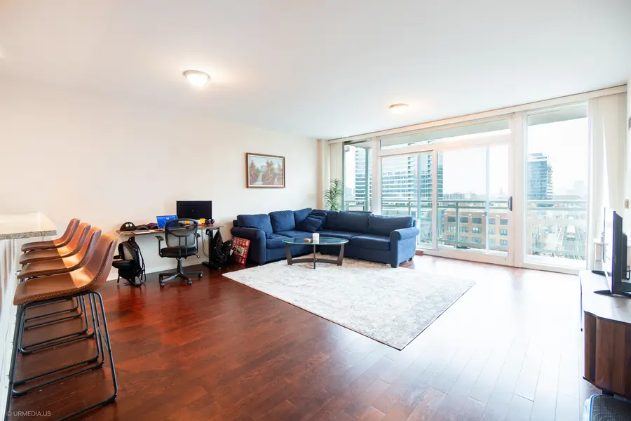 Address Withheld By Seller, Chicago, IL 60654 - #3