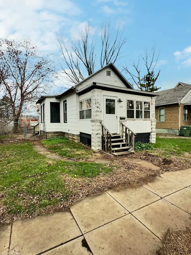 410 N 3rd Street, Clinton, IA 52732 - #1