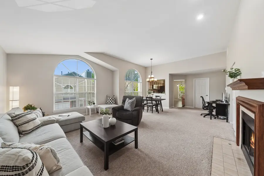 767 Grosse Pointe Circle, Vernon Hills, IL 60061 - #2