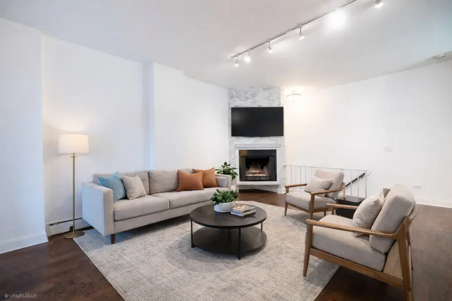 Address Withheld By Seller, Chicago, IL 60614 - #2