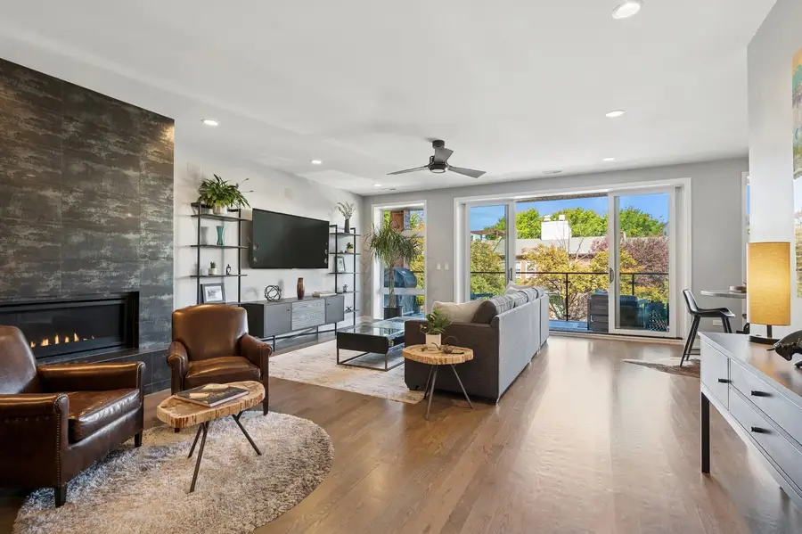 231 W Scott Street #2, Chicago, IL 60610 - #2