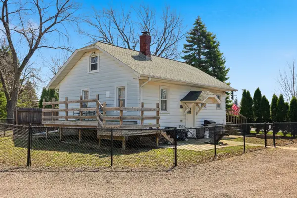 307 W Army Trail Road, Bloomingdale, IL 60108