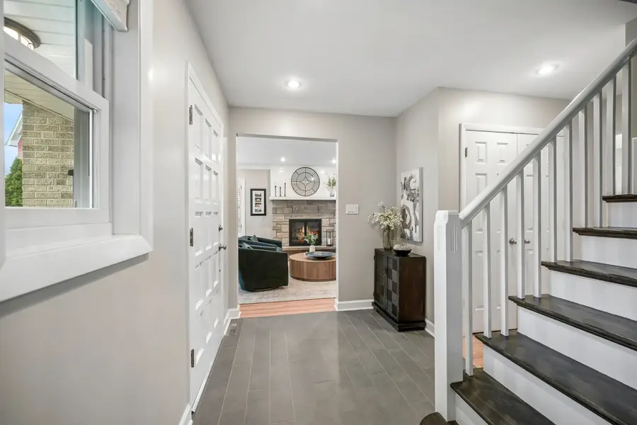 128 Parkview Road, Glenview, IL 60025 - #3