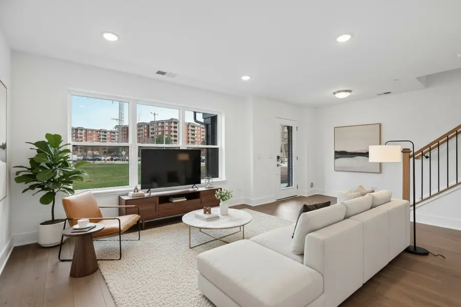 6318 Lexington Street, Morton Grove, IL 60053 - #3