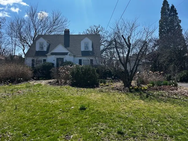 531 Maple Street, Glen Ellyn, IL 60137 - #1