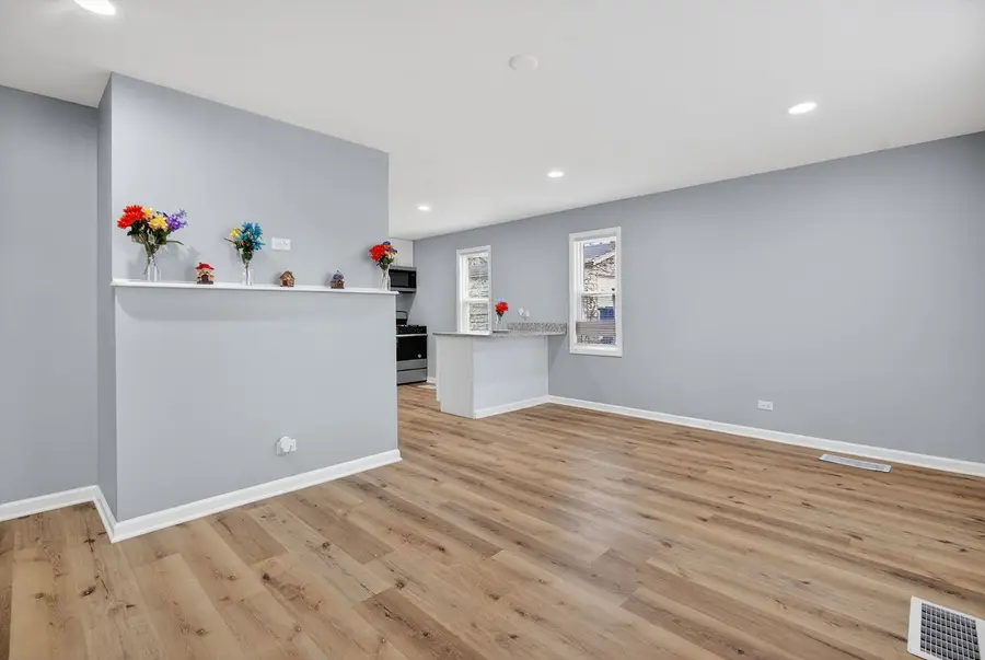 311 Sauk Trail, Park Forest, IL 60466 - #2