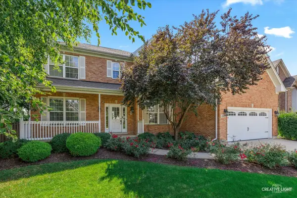 490 Treasure Drive, Oswego, IL 60543