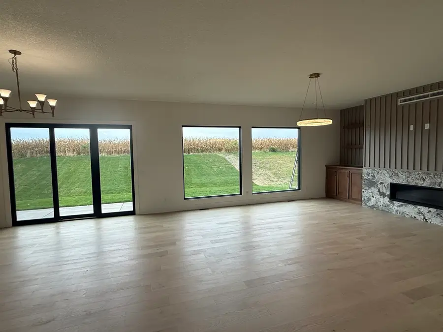 6382 Pelican Street, Bettendorf, IA 52722 - #3