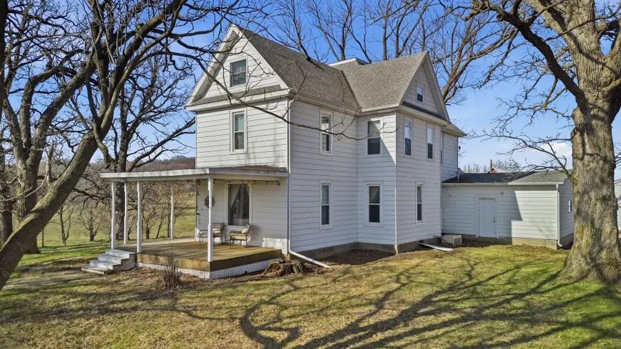 2812 S Brookville Road, Polo, IL 61064 - #3