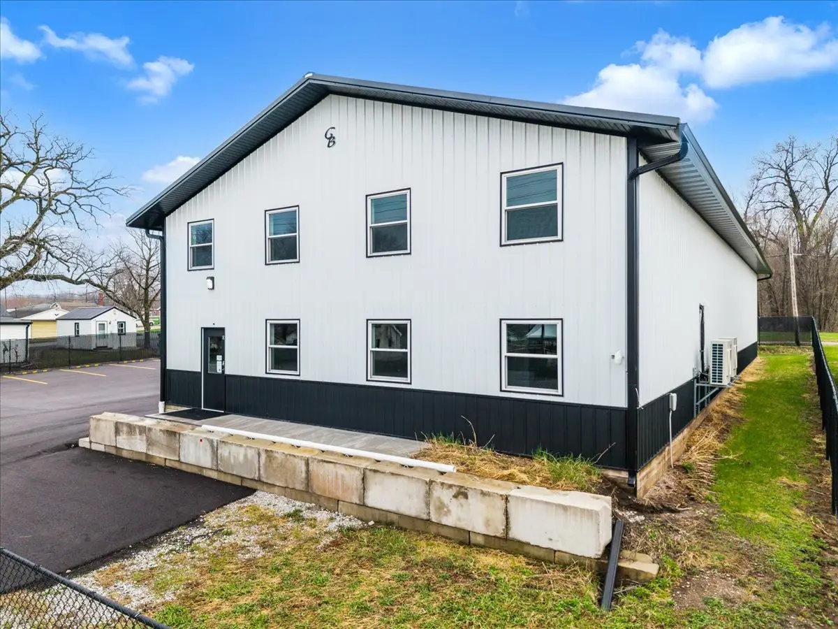 602 2nd Street W, Andalusia, IL 61232 - #1