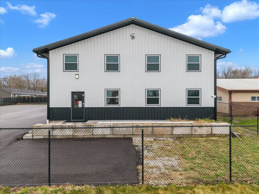 602 2nd Street W, Andalusia, IL 61232 - #2