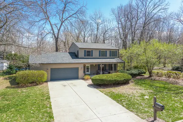 13931 Lucca Forest Drive, Bloomington, IL 61705