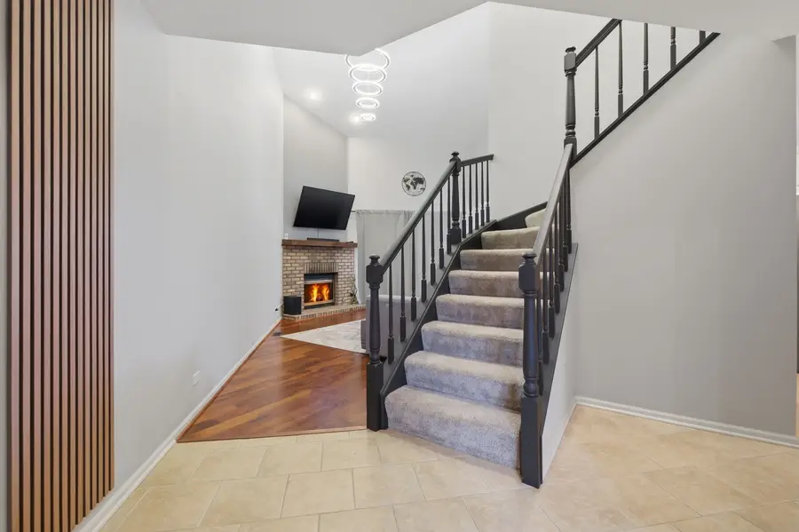 1729 Pebble Beach Court, Hoffman Estates, IL 60169 - #3