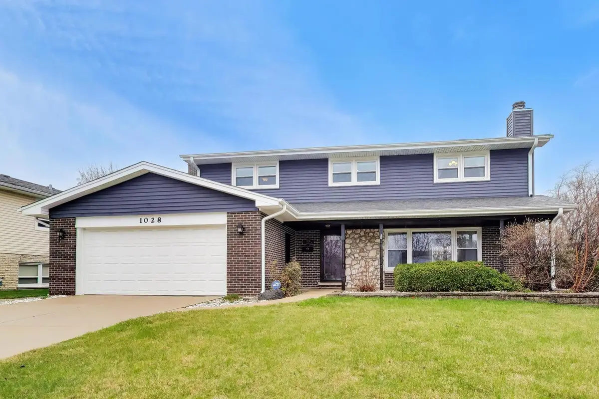 1028 S Beechwood Drive, Mount Prospect, IL 60056 - #1