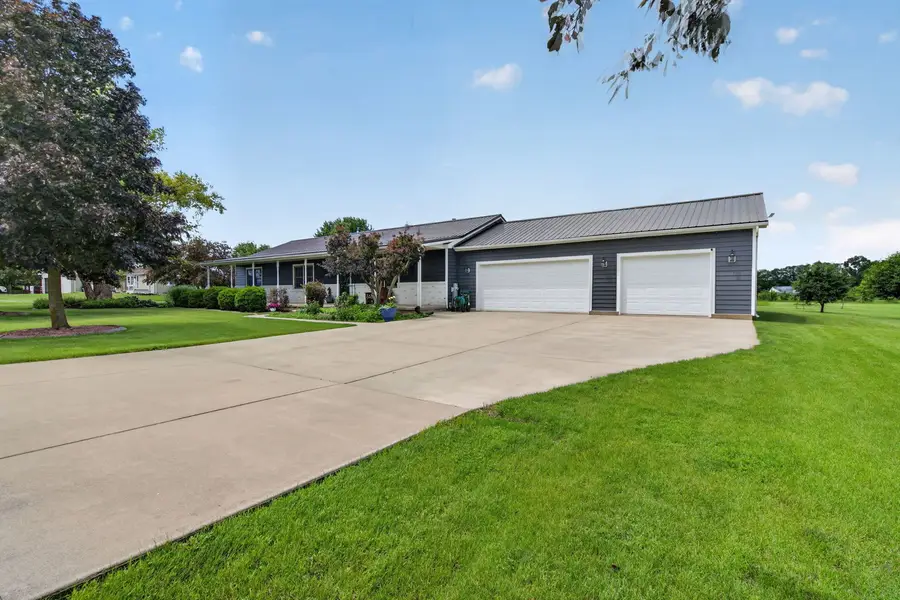 3365 N School Drive, Morris, IL 60450 - #3