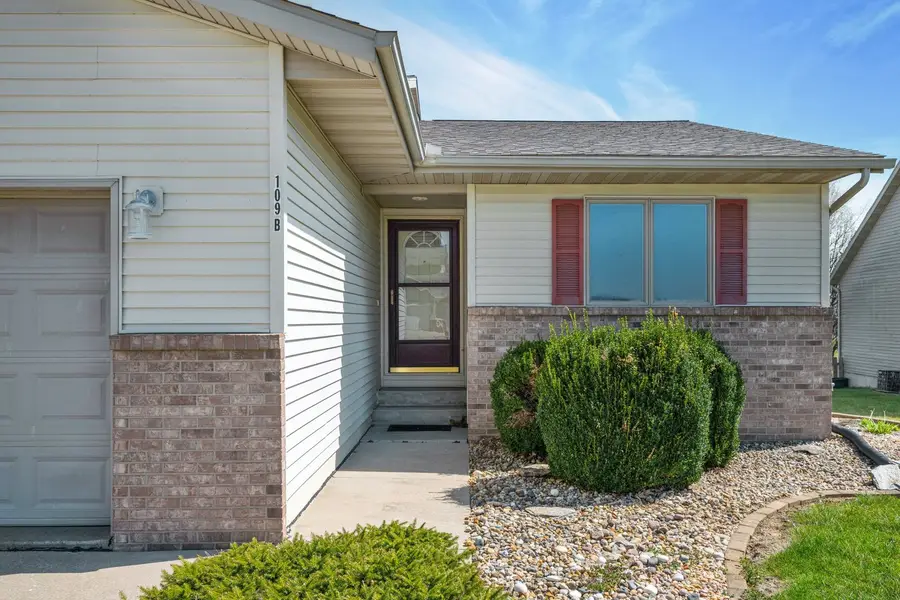 109 E Lake Court #B, Atlanta, IL 61723 - #2