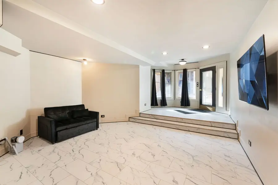 6337 Roosevelt Road #107, Berwyn, IL 60402 - #3