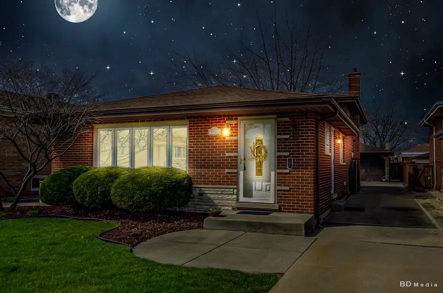 8346 S Kolin Avenue, Chicago, IL 60652 - #3